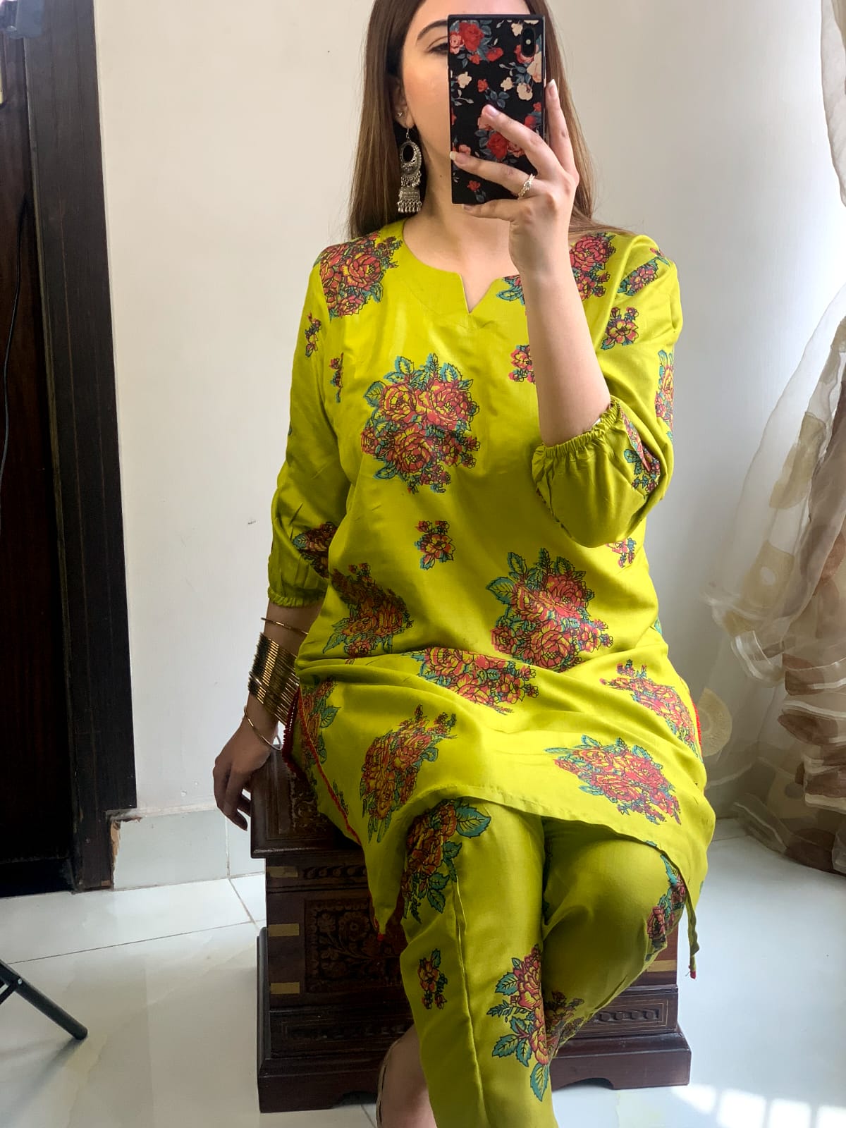 GULAABI GD 006
